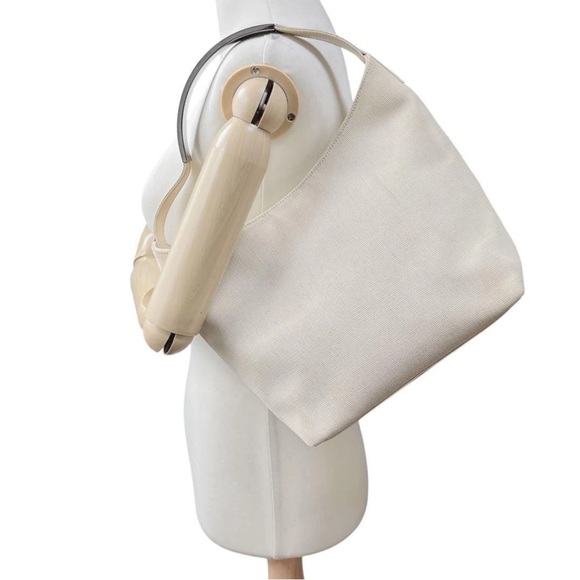 Gucci Cream Hobo Bag - Picture 4 of 11